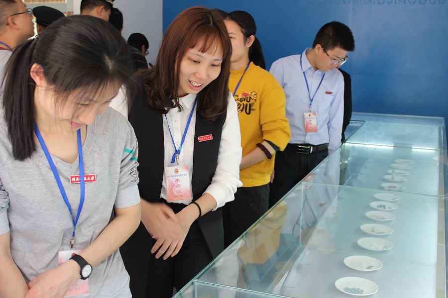 永利23411集团政工干部及教工第五党支部开展禁毒教育党日活动